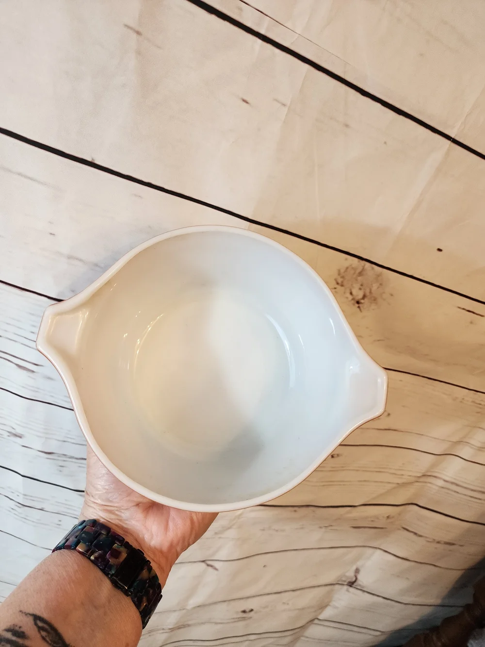 Vintage Wheat Pattern Pyrex Serving Bowl in Burnt Orange